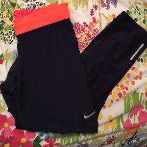 Women's Nike dri-fit Capri leggings