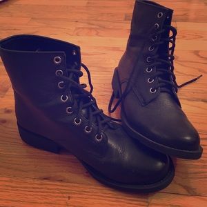 Aldo combat boots