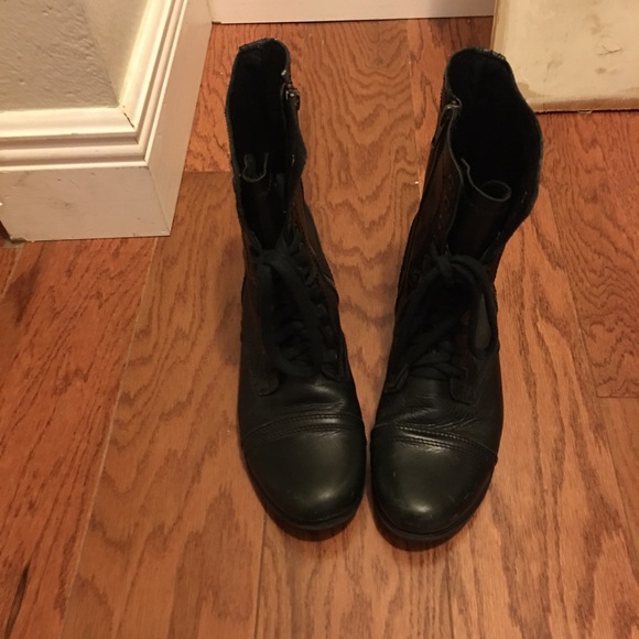 Steve madden black  troopa boot