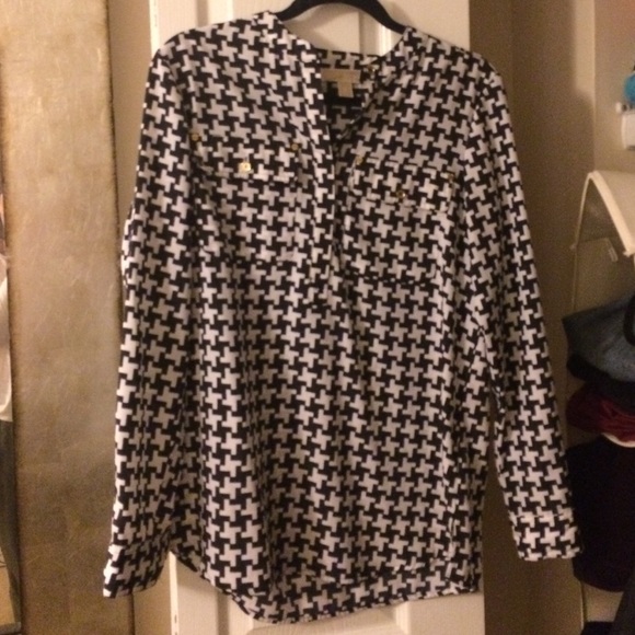 Michael Kors Tops - Black and white blouse