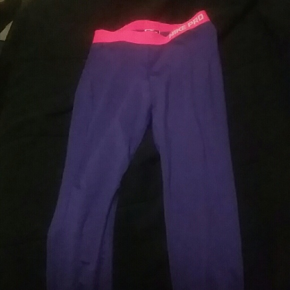 Purple Nike pro dry fit workout leggings medium