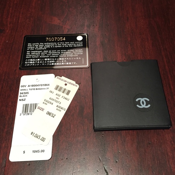 CHANEL SMALL TOTE BAG!!!