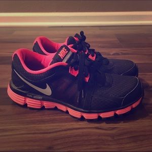 ❌❌❌ SOLD ON MERCARI Nike shoes