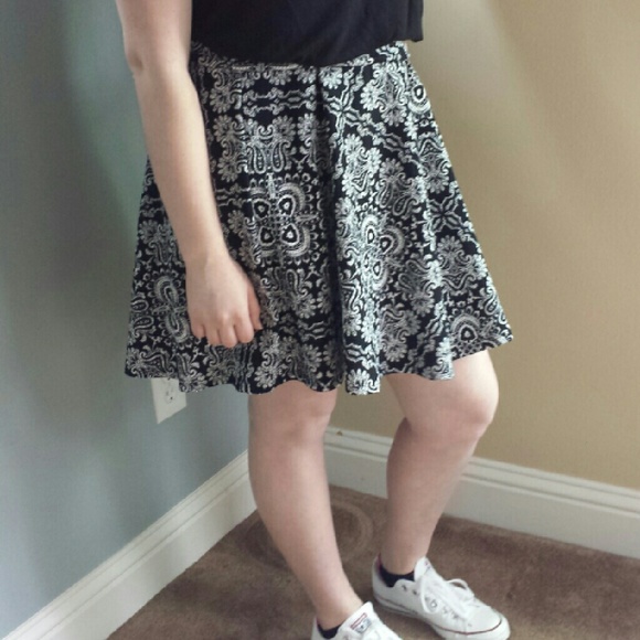 Black & White skater skirt