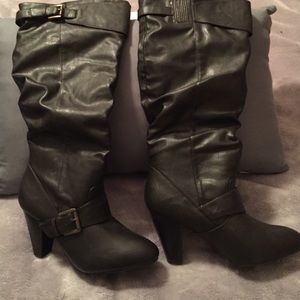 Rampage boots. Size 8.5 Never worn.