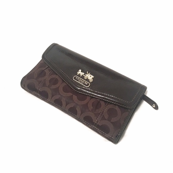 Authentic COACH wallet