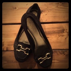 Kelly and Katie Black Flat