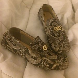 Classy Snakeskin Loafers