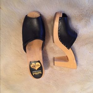 Swedish Hasbeens Open Toe Clogs