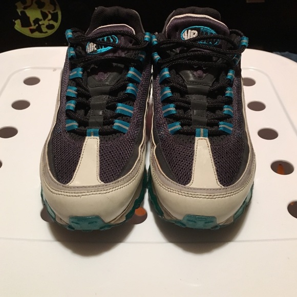 Teal & Gray AirMax 😍