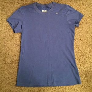 Women's Nike dri-fit cotton shirt