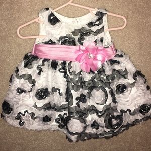 Newborn dress