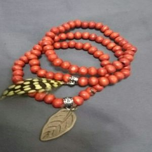 Sold New Set of 3 stretch wooden beads bracelets