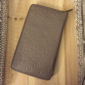 BNWT Gray large Marc by Marc Jacobs Wallet