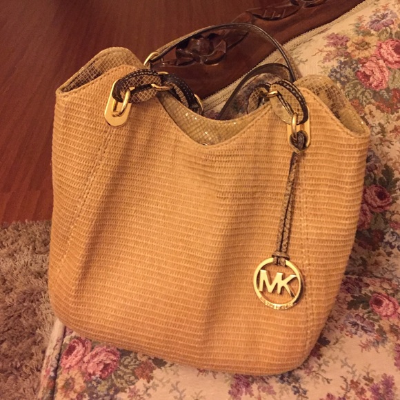 Michael Kors purse