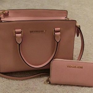 Michael Kors Selma Purse