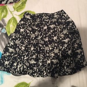 Black & white skirt.