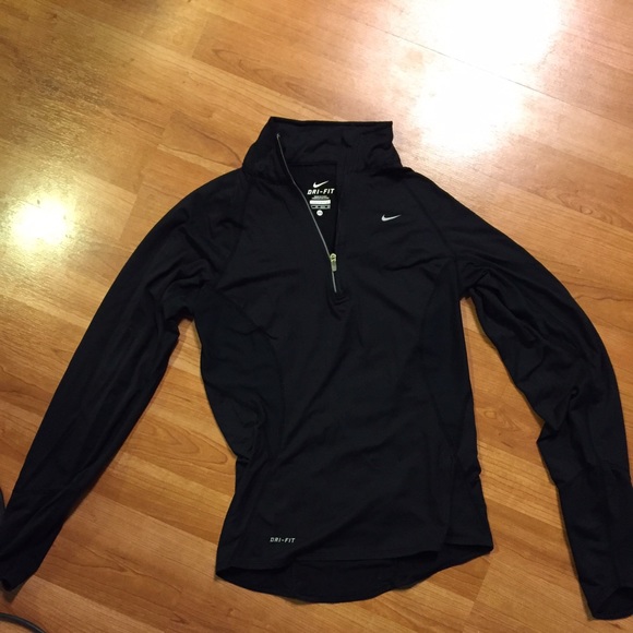 Nike dry fit 1/4 zip