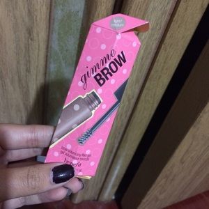 Benefit brow gel