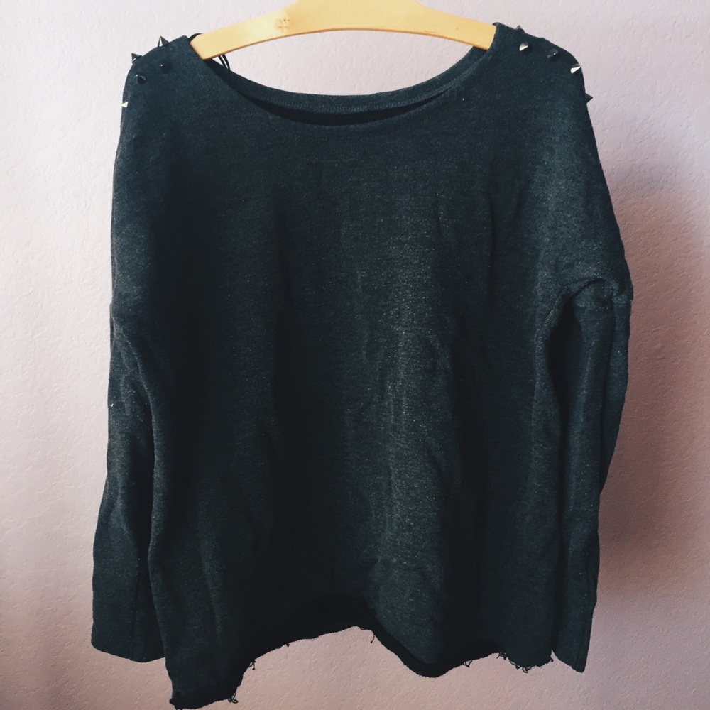 Shoulder studded black sweater