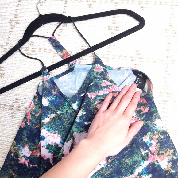 H&M Tops - NEW H&M summer paint print high-low tank H&M Tops - NEW H&M summer paint print high-low tank