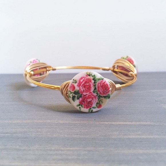 See New Listing - Picture 2 of 3