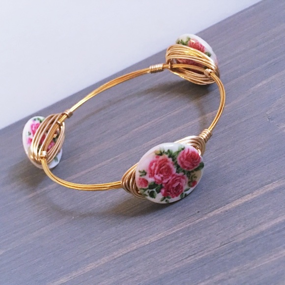 See New Listing - Picture 3 of 3