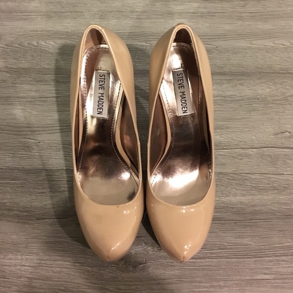 ❌SOLD❌Steve Madden P-Kory Heels