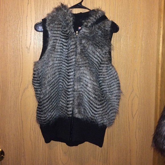 Hooded faux fur vest