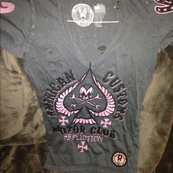 Pink and grey affliction top with slits