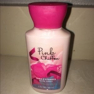 bath and body works signature pink chiffon lotion