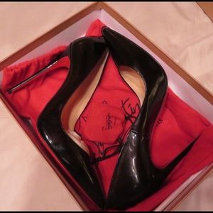Christian Louboutin "So Kate" Gently Used - Blk