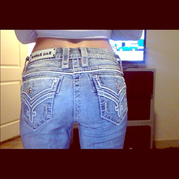 Rock Revival light wash Jean