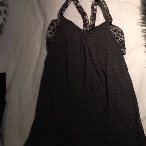 Lululemon tank