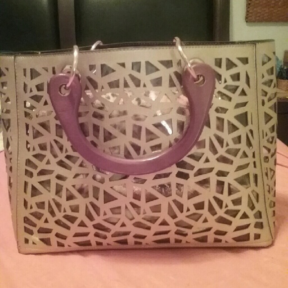 Gold cut out purse with crossbody inside