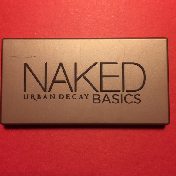 URBAN DECAY NAKED BASICS Eyeshadow palette