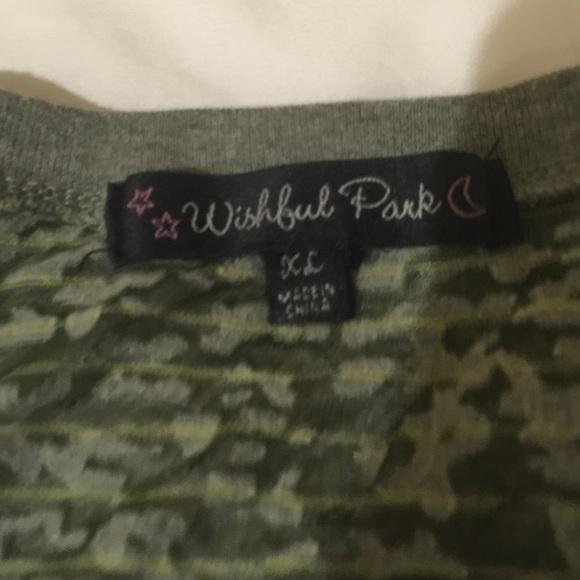 Top - Picture 2 of 2