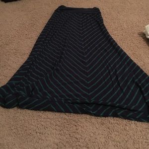 Merona flowy maxi skirt