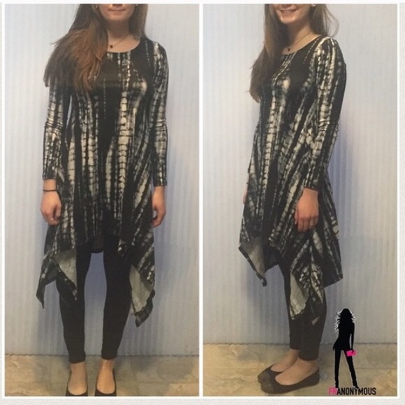 Black and White Tie Dye Dress - Picture 4 of 4