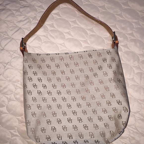 Authentic Dooney and Bourke Purse - Picture 1 of 2