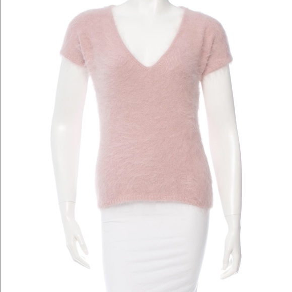 💔SOLD💔 - GUCCI Authentic Angora - Picture 2 of 4