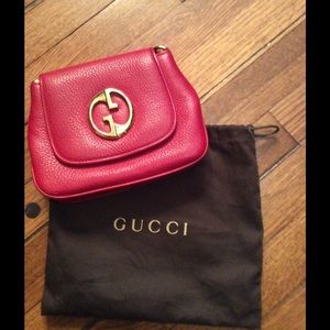 Gucci purse
