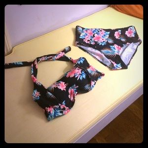 👙 Floral Plus Size Two Piece Swim Set