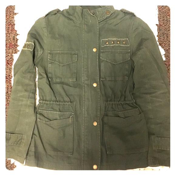 •Light Cargo Jacket•