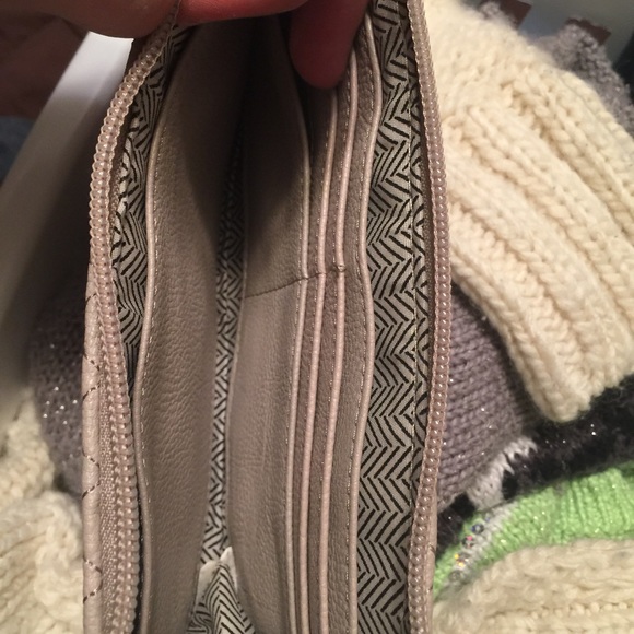 Brand new Steve Madden wallet - Picture 3 of 4