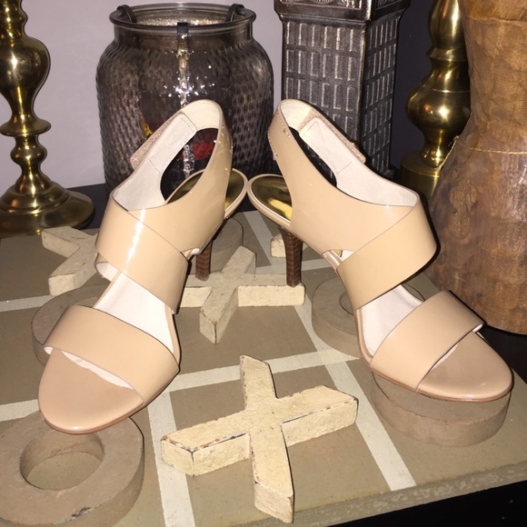 MK sandals SOLD‼️‼️‼️‼️