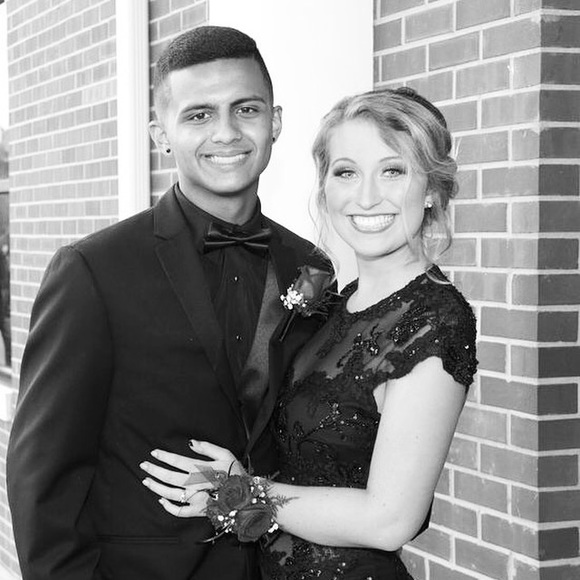 Prom dress - Picture 3 of 4