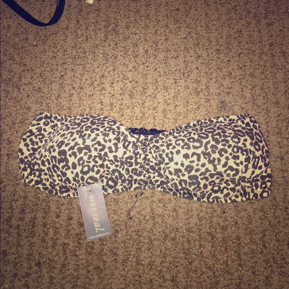 Wet Seal Bandeau NWT