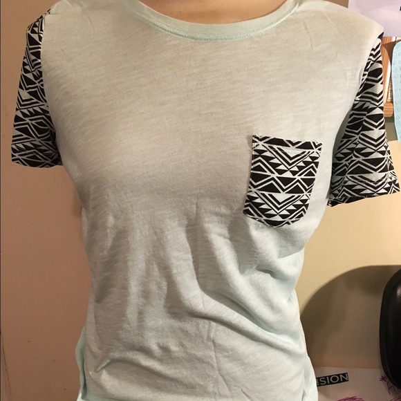 🚨🚨SOLD🚨🚨PINK t-shirt