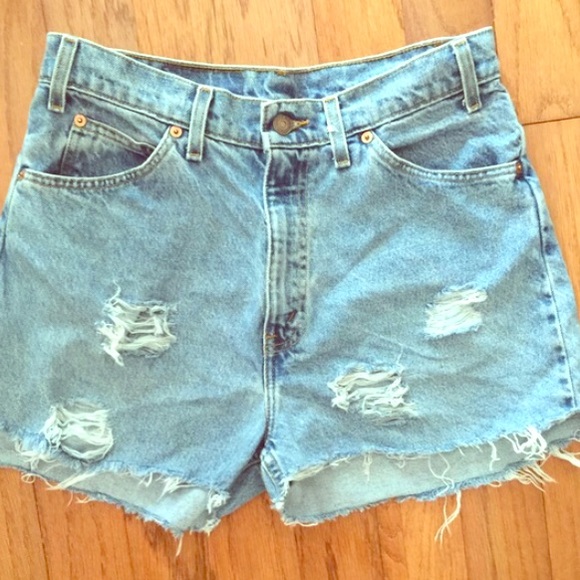 Levi's high waisted jeans